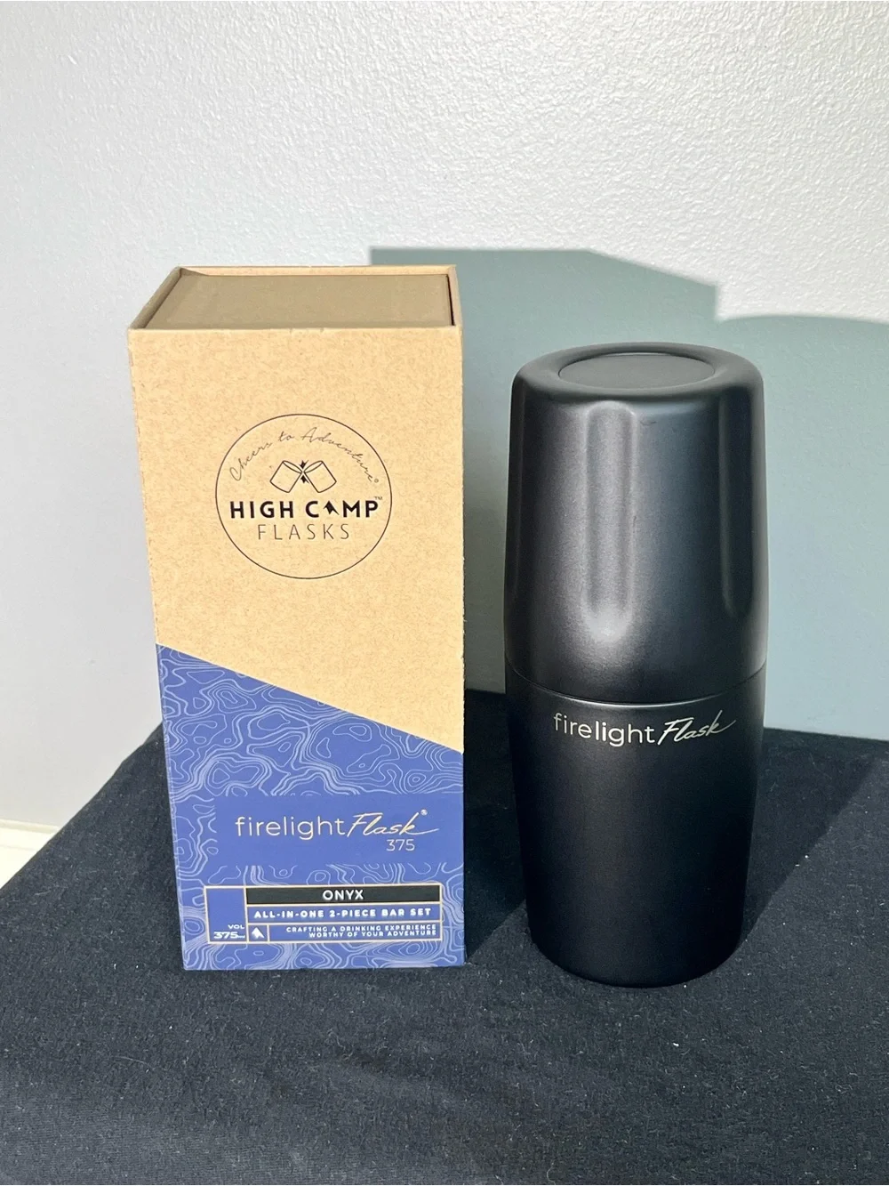 High Camp Firelight Flask 375 Onyx NWT Stainless Steel Insulated Bar Set